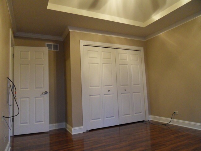 Building Photo - 1326 Walnut Ridge Dr