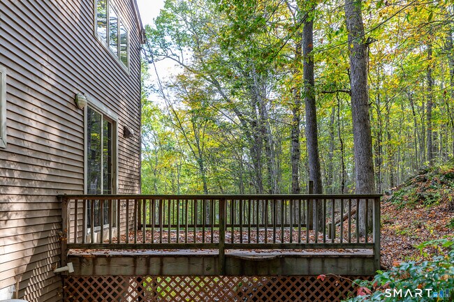 Building Photo - 38 W Mountain Ln