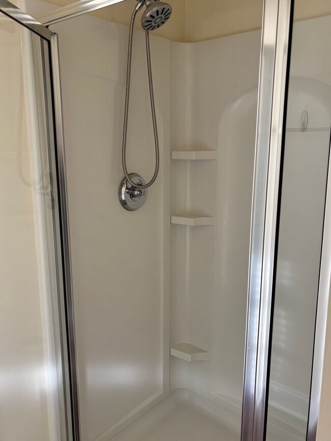 Building Photo - 3 bedroom 2.5 bath in Covington at Providence