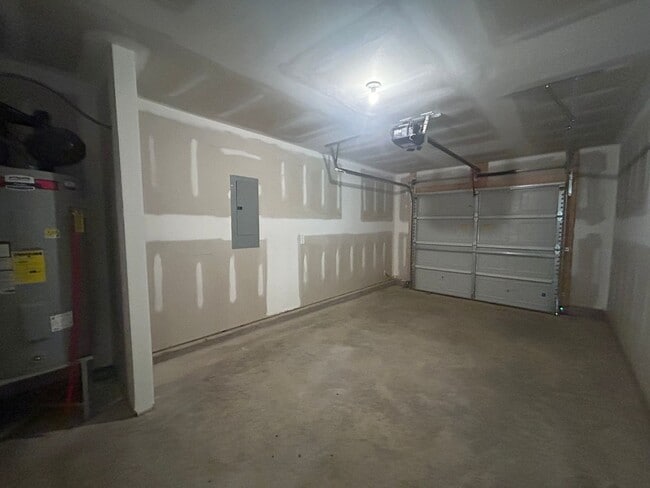 Building Photo - 796 Smokey Ridge Rd