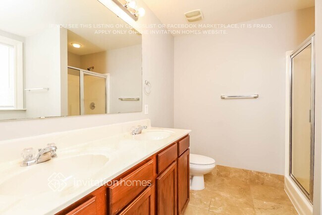 Building Photo - 5718 Verrazano Dr