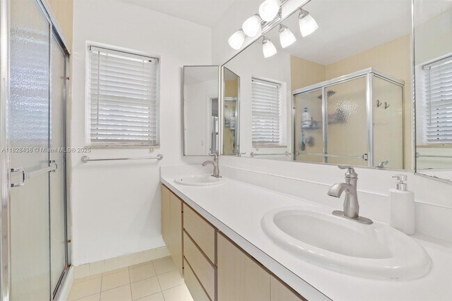 Building Photo - 6703 Dryden Ct