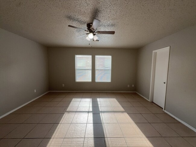 Building Photo - 3952 Golden Horn Ln