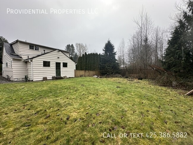 Building Photo - 20620 Larch Way