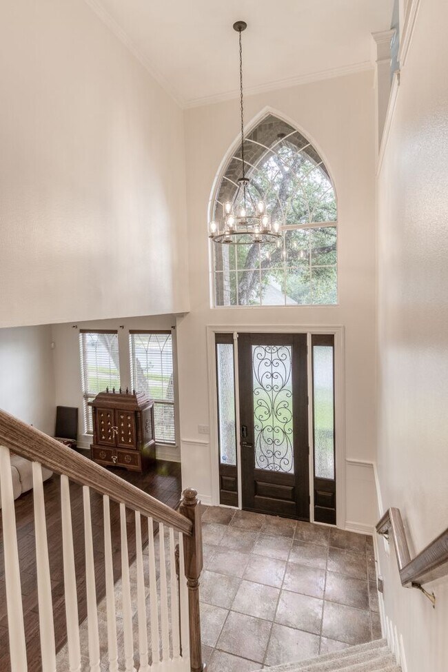 Building Photo - Beautiful Walker Ranch 2 Story Home. This location is fabulous, located off Bitters and Blanco