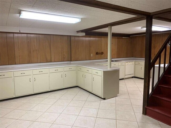 Building Photo - 3543 Simpson Farm Dr SE