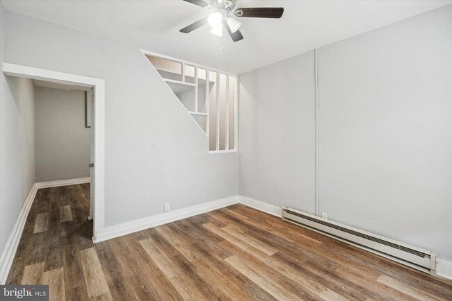 Building Photo - 1825 E Harold St