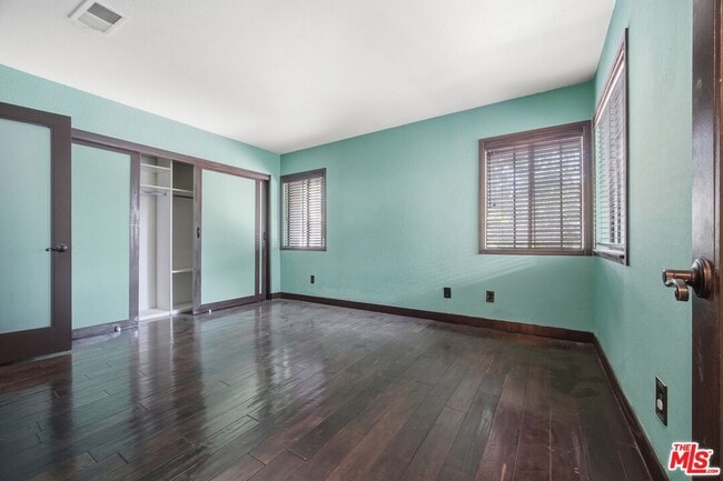 Building Photo - 77 Willowcrest Ln