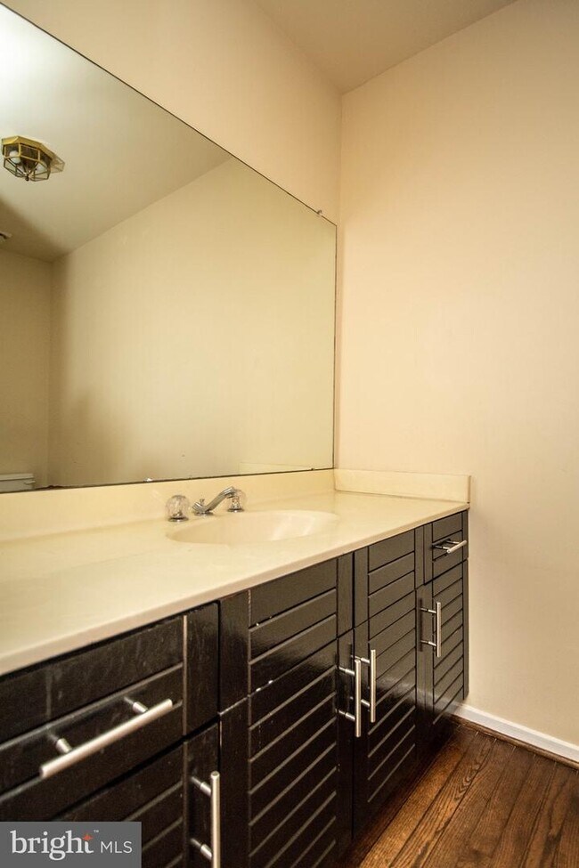 Building Photo - 10923 Whiterim Dr