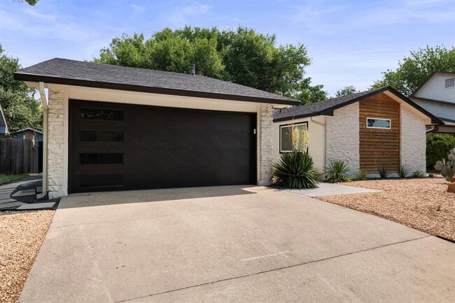 Building Photo - 510 Meadow Lea Dr