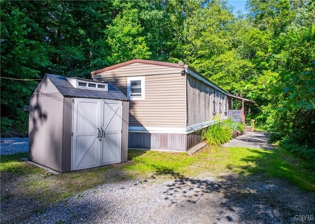 Building Photo - 2223 NY-5S