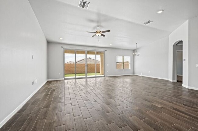 Building Photo - Beautiful Single Family Home for Rent in Vail