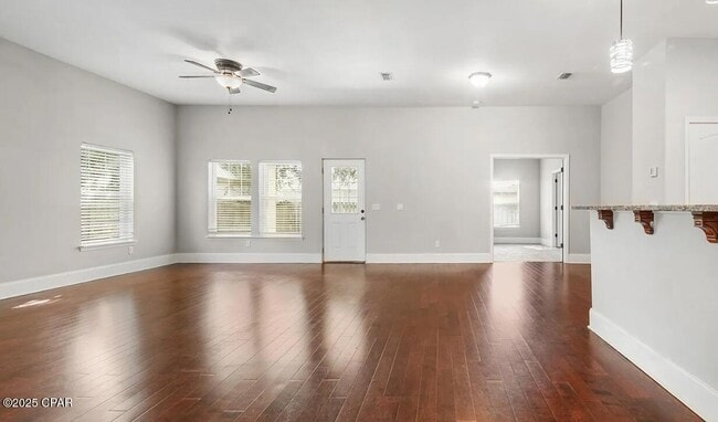 Building Photo - 102 Pura Vida Ct