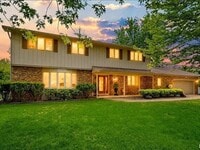 Building Photo - 210 E Morningside Dr