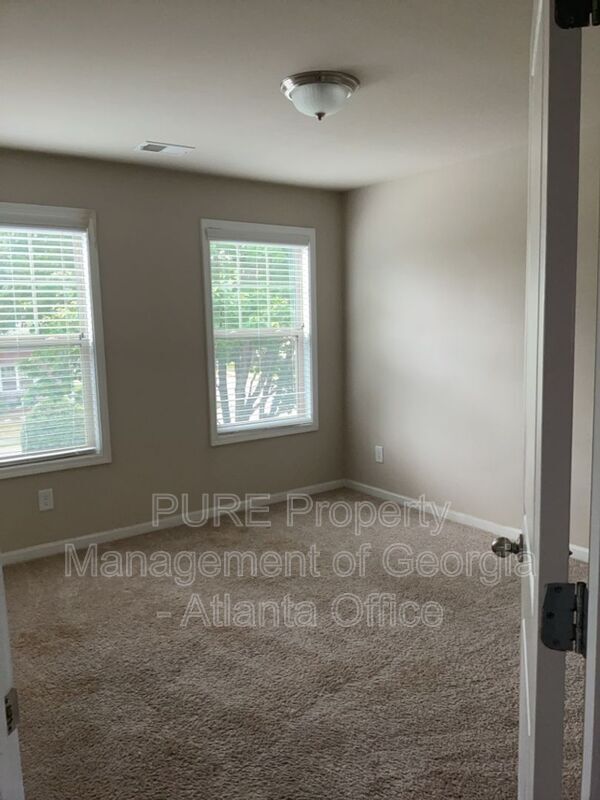 Building Photo - 175 Orchard Dr