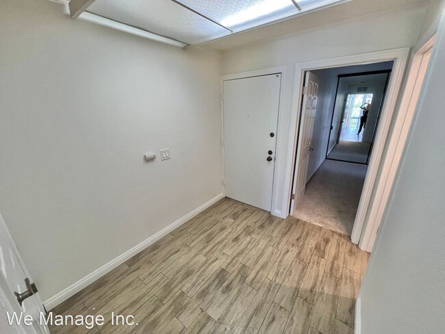 Building Photo - 1 br, 1 bath House - 6219 Marina Pacifica ...