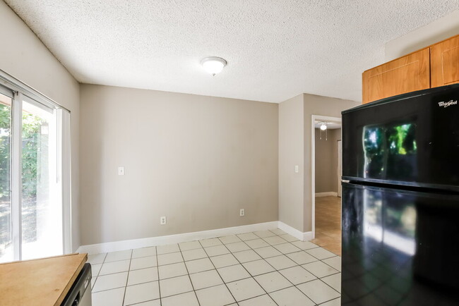 Building Photo - 18940 NW 33rd Pl