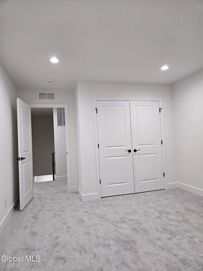 Building Photo - 54 Priddle Ln