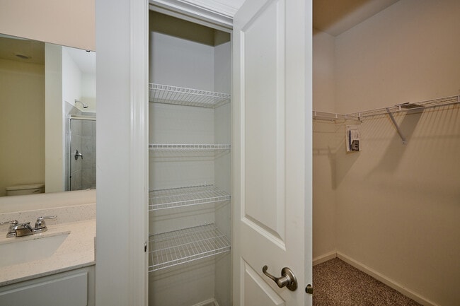 Building Photo - 1179 Woodlily Ln