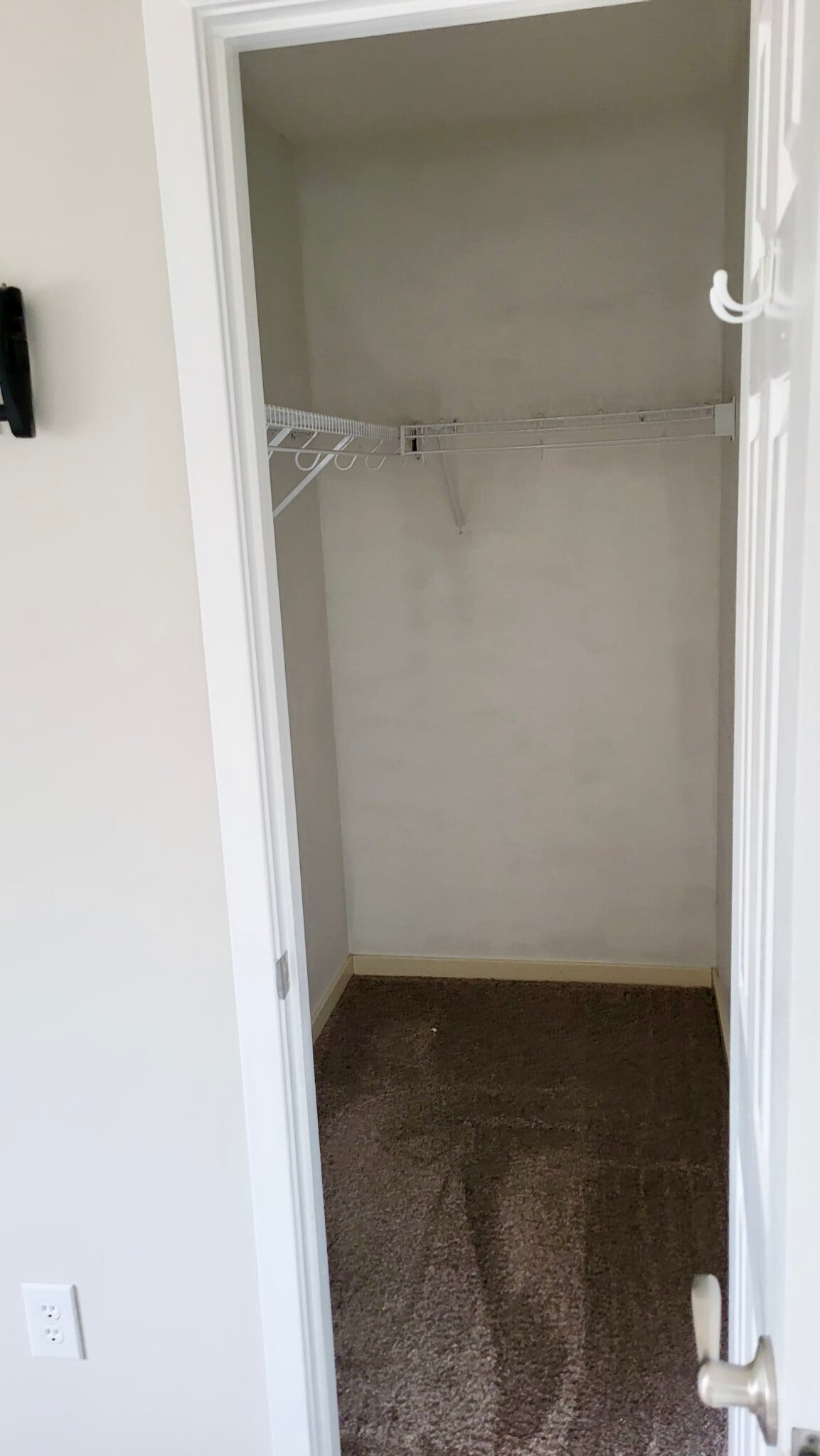 Master Closet - 307 Smallwood Ct