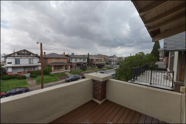 Building Photo - 1420 Hawthorne St