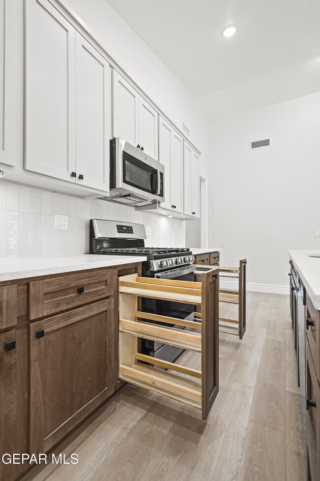 Building Photo - 15169 Ambition Ave