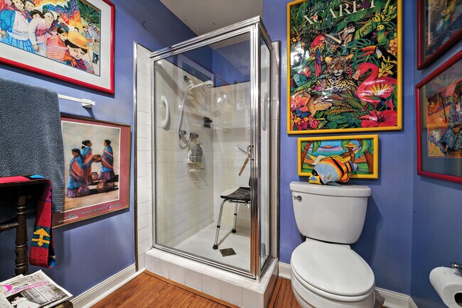 Building Photo - 32735 Seagate Dr