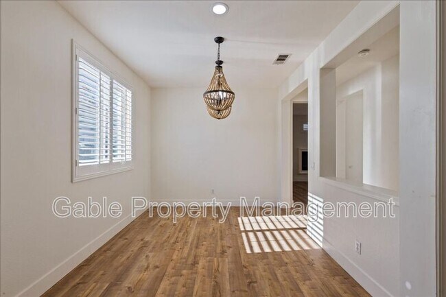 Building Photo - 26951 Cape Cod Dr