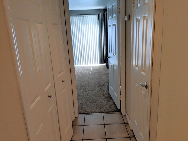 Building Photo - LA TERRAZA CIRCLE #306, CORONA 92879 (1 BE...