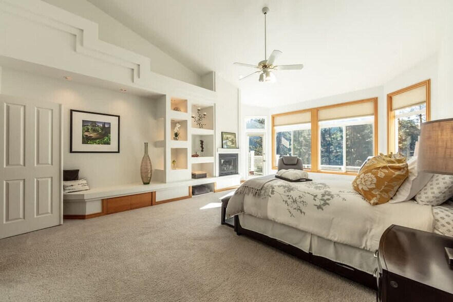 Building Photo - 3228 E Fernan Terrace Dr