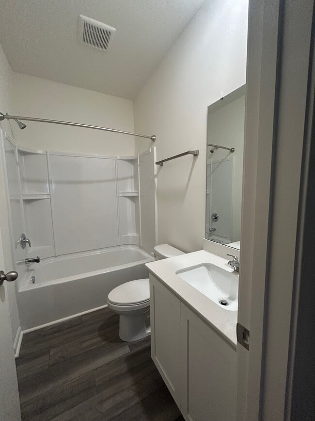 Building Photo - 624 Muster Fld Ct