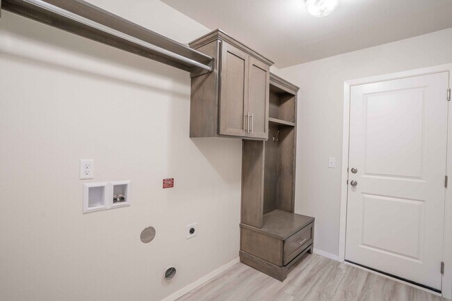 Building Photo - Coming Soon! Newly built 4 Bed 3 Bath Simmons Home!