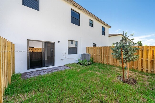 Building Photo - 23060 SW 129th Pl