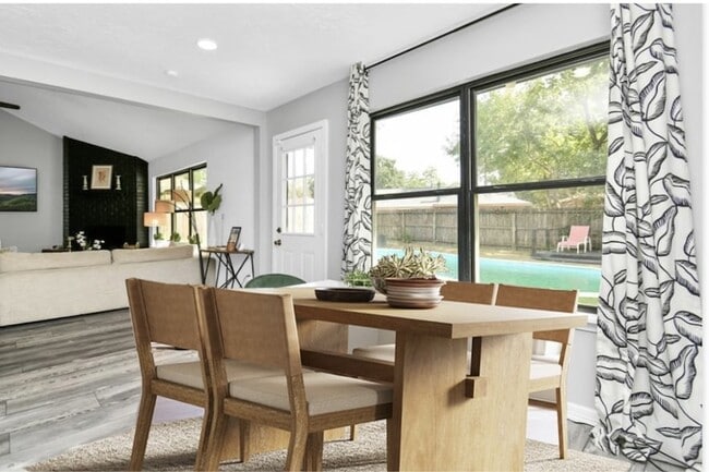 Building Photo - 5706 Sunnygate Dr