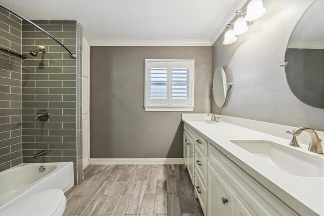 Building Photo - 6215 Cheena Dr