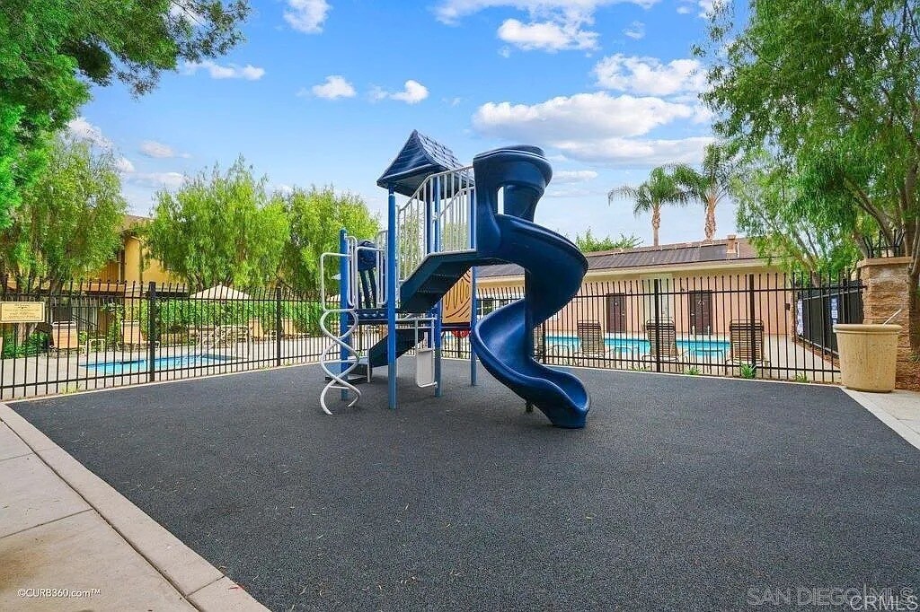 Building Photo - 9728 Marilla Dr