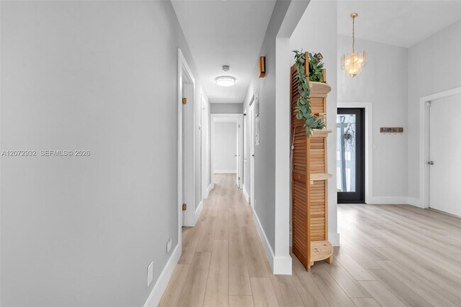 Building Photo - 1038 SW 120th Way