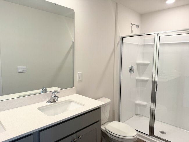 Building Photo - 251 Perseus St