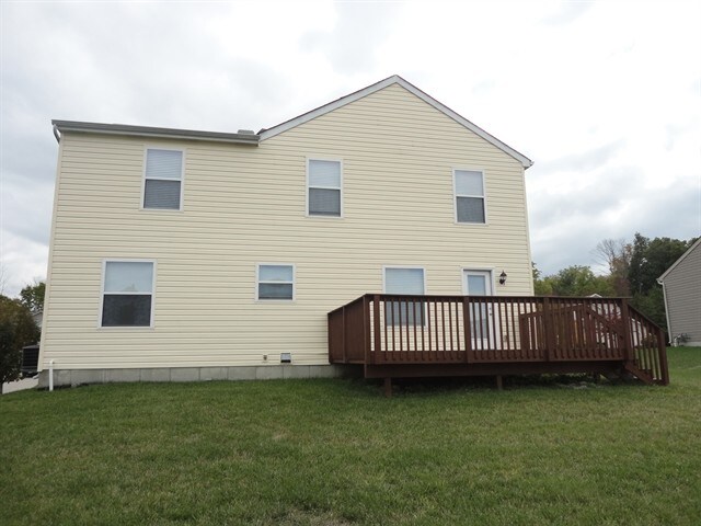 Building Photo - 509 Lake Front Dr