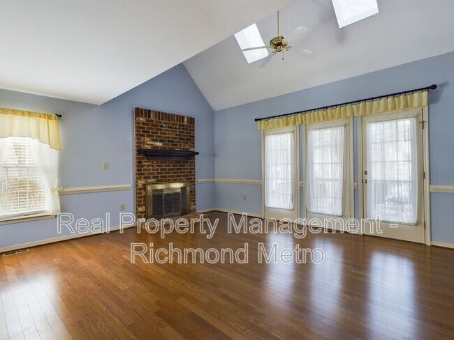 Building Photo - 12316 Boxford Ln