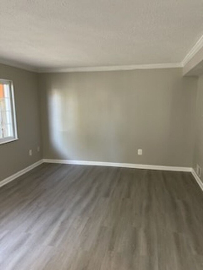 Building Photo - 3422 Belfry Ln