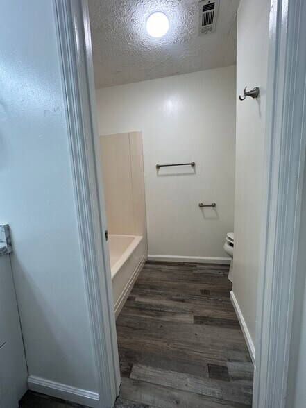 Building Photo - 3772 Kensingwood Trce