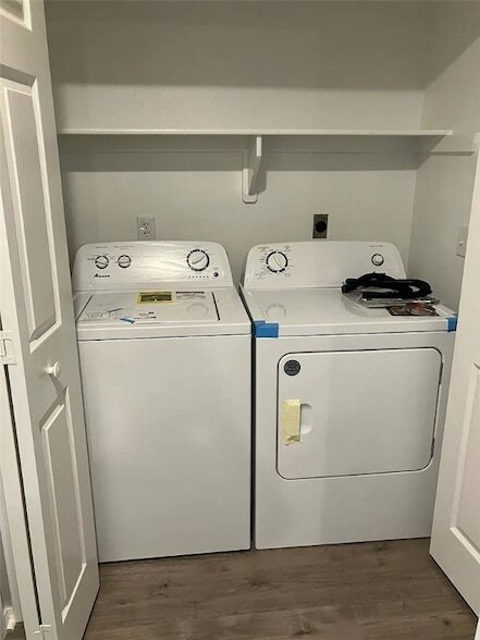 Building Photo - 1654 Timberline Dr