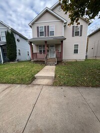 Building Photo - 3BR SINGLE FAMILY. TOTALLY REDONE.