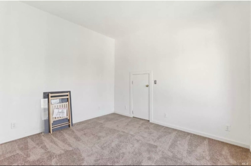 Building Photo - 507 Kings Way