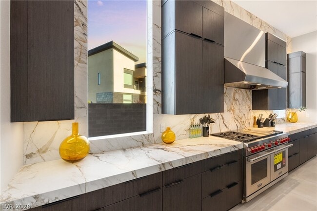 Building Photo - 5394 Succulent Rose Dr