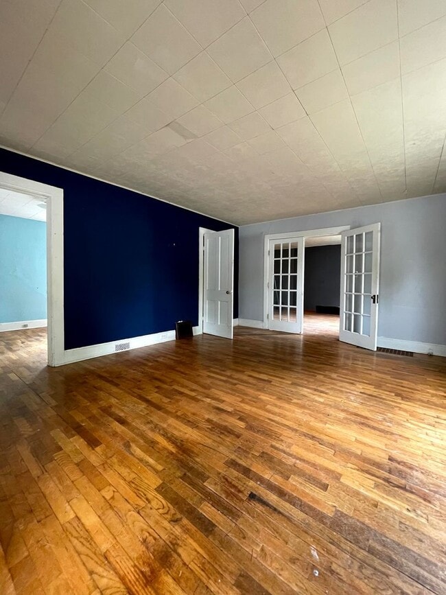 Building Photo - 1502 Ferry St