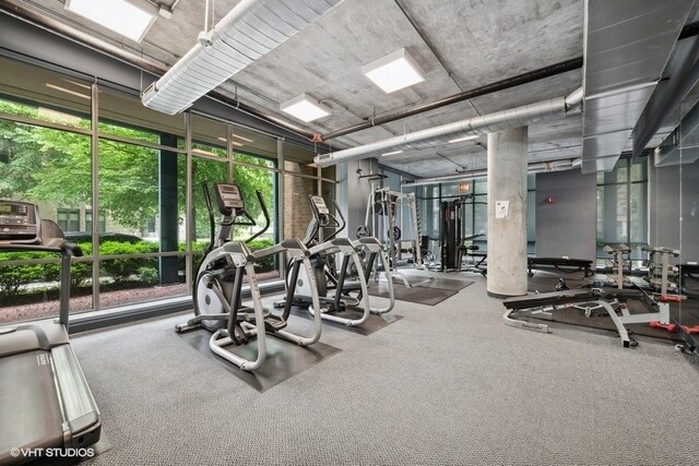 Building Photo - 125 E 13th St