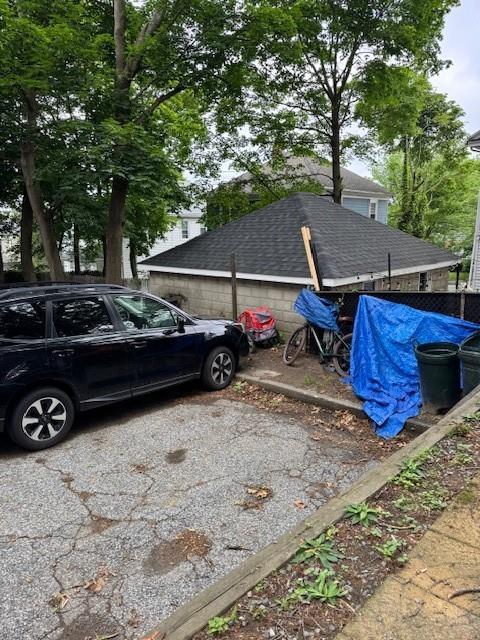 Building Photo - 58-58 Rochambeau Ave