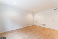 Building Photo - 507 S 8th St